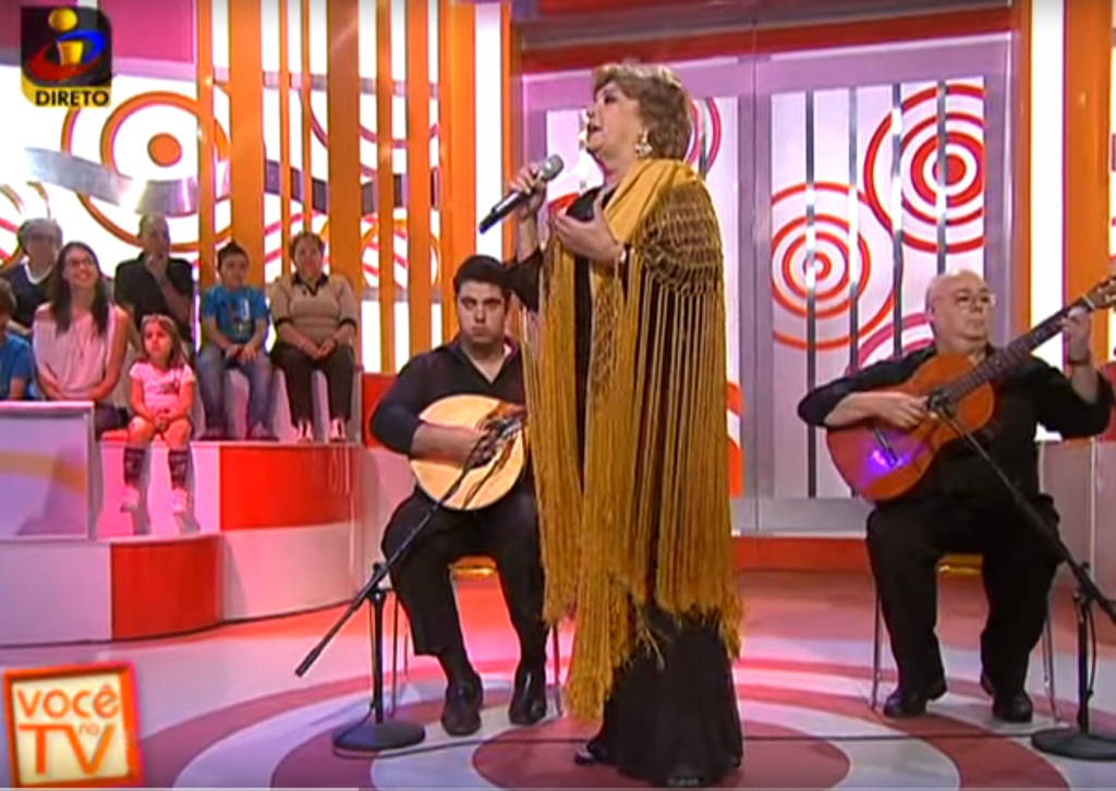 Maria Armanda ao vivo, Maria Armanda na TVI, Fadista Maria Armanda, Cantora Maria Armanda, artista Maria Armanda, Cantoras, Musica Portuguesa